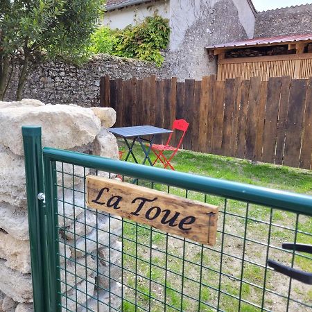 Gite La Toue Saint-Dyé-sur-Loire Exterior foto