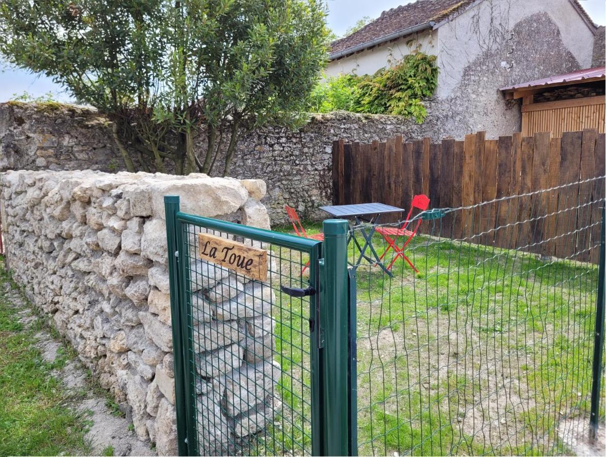 Gite La Toue Saint-Dyé-sur-Loire Exterior foto